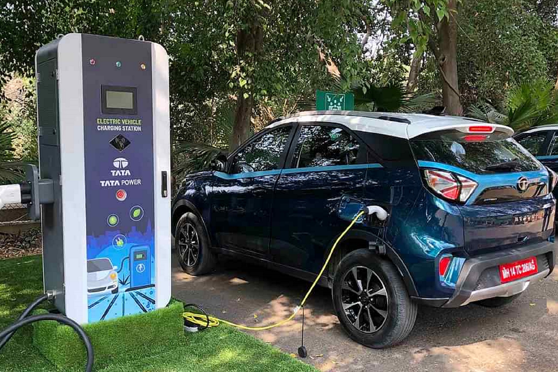 Tata Power Completes Installation of 1,000 EV Charging Stations Across India